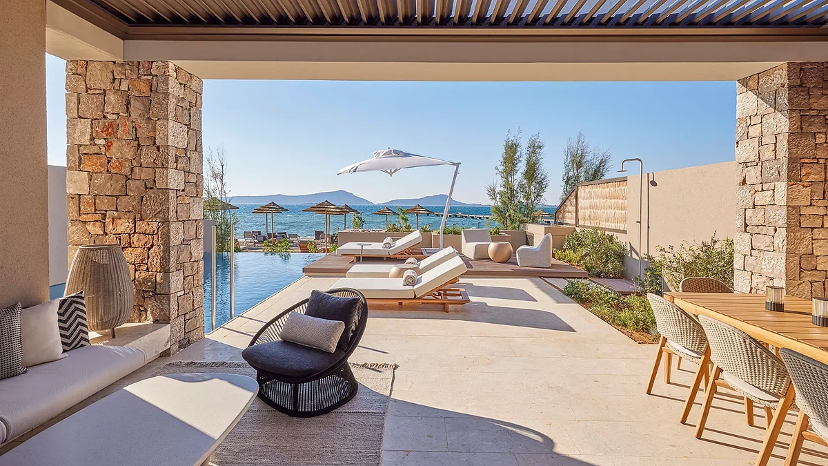 Photo of w costa navarino